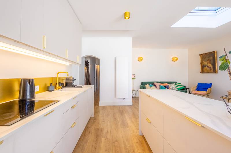 Recherche maison en pierre rénovée à Bordeaux Caudéran Primerose avec jardin terrasse et dépendance 4 chambres