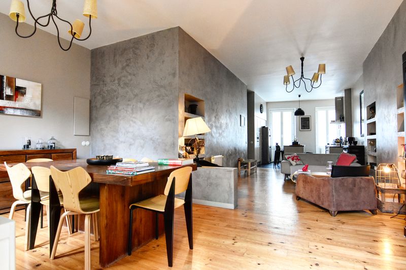 A  vendre maison pierre rénovée 3 - 4 chambres jardin de ville sud grand séjour Bordeaux Saint Seurin Fondaudège