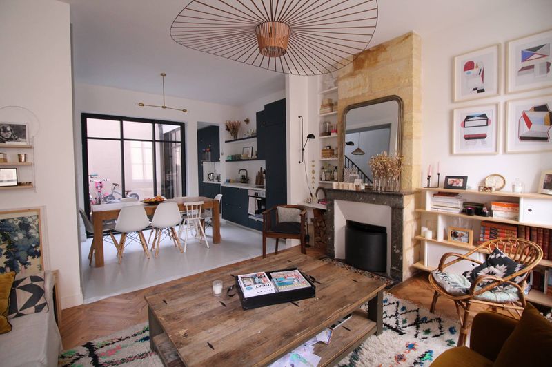 A vendre maison en pierre rénovée BORDEAUX JARDIN PUBLIC FONDAUDÈGE 4 chambres patio