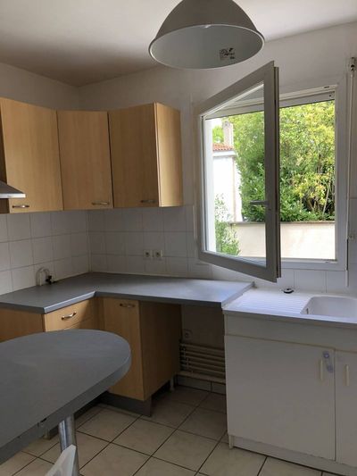 Notre zone d'activité pour ce service Belle demeure d'architecte en vente